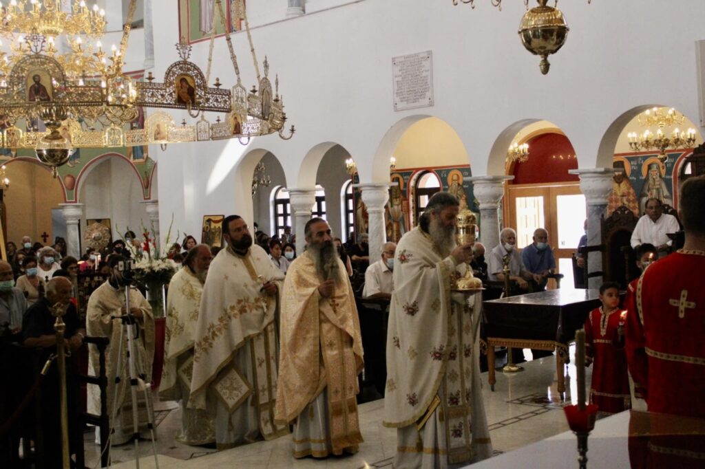 Εορτή του Τιμίου Προδρόμου στον Ιερό Ναό Τιμίου Προδρόμου στη Δρομολαξιά - Adologala.gr