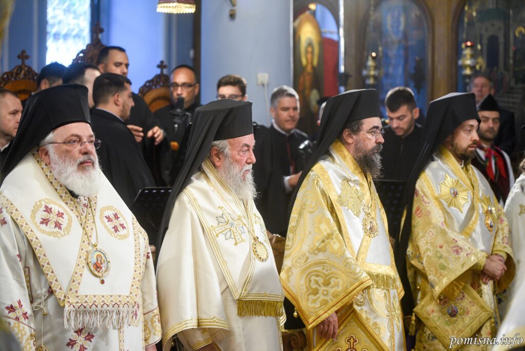 Λαμπρό συλλείτουργο Ορθοδόξων Προκαθημένων στην Θάσο - Adologala.gr