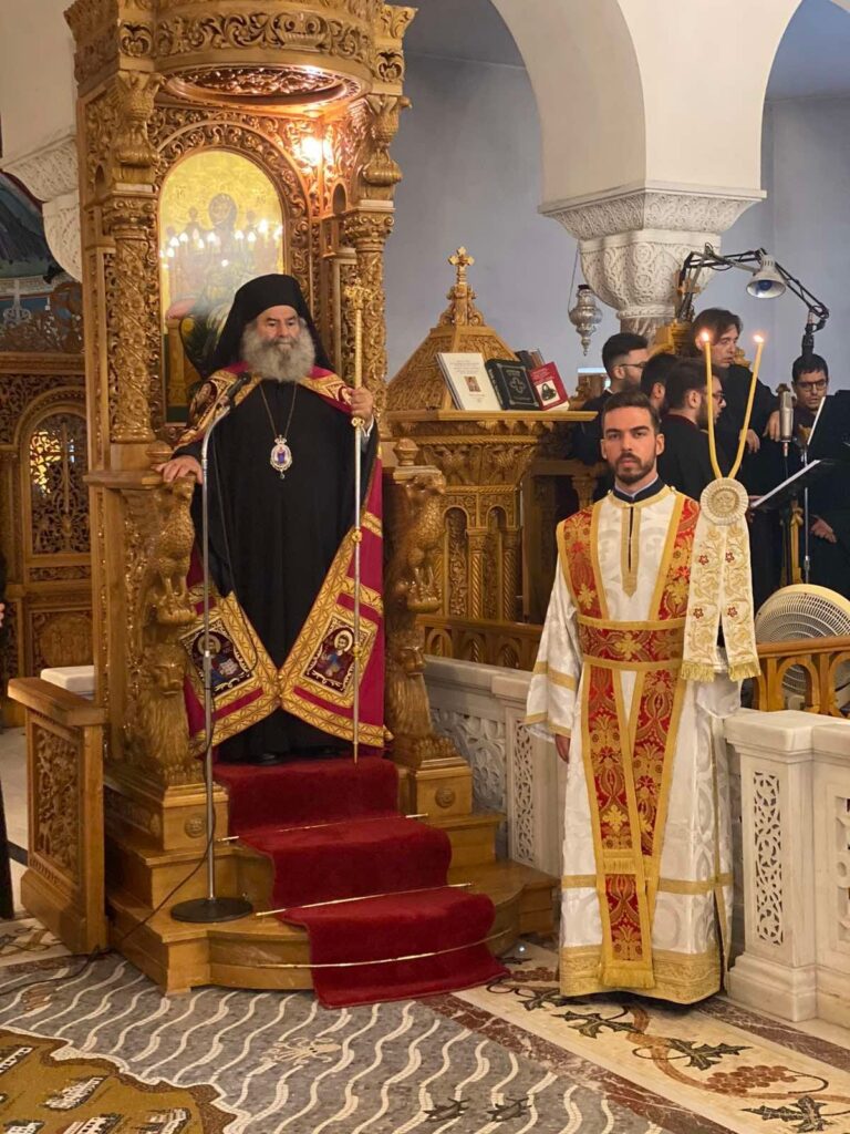 Αίγινα: Πολυαρχιερατική Θεία Λειτουργία για την Ανακομιδή των Ιερών Λειψάνων του Αγίου Νεκταρίου Επισκόπου Πενταπόλεως - Adologala.gr