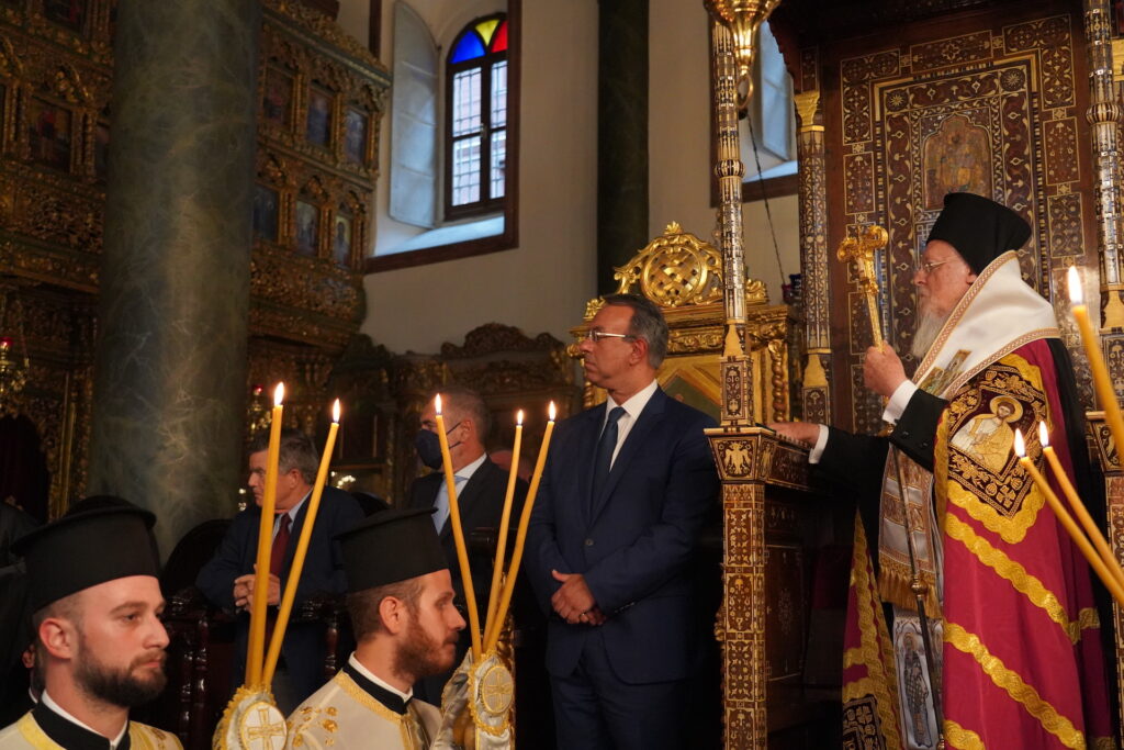 Φανάρι Επίσημη τελετή ένταξης τριών νέων Αγίων στο εορτολόγιο της Ορθοδόξου Εκκλησίας - Adologala.gr