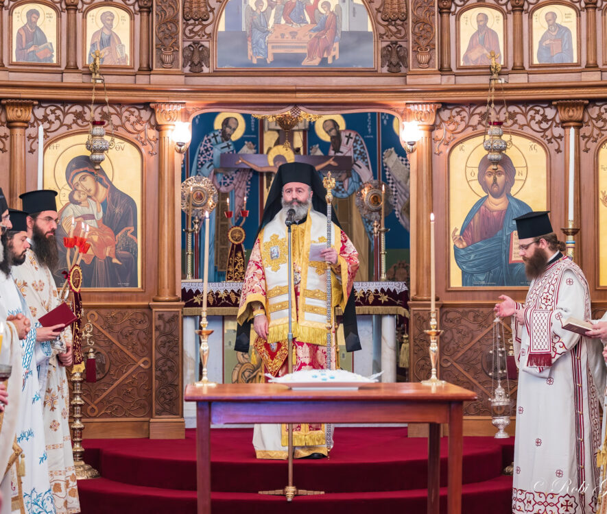 First Hiearchical Divine Liturgy Presided by His Eminence Archbishop Makarios