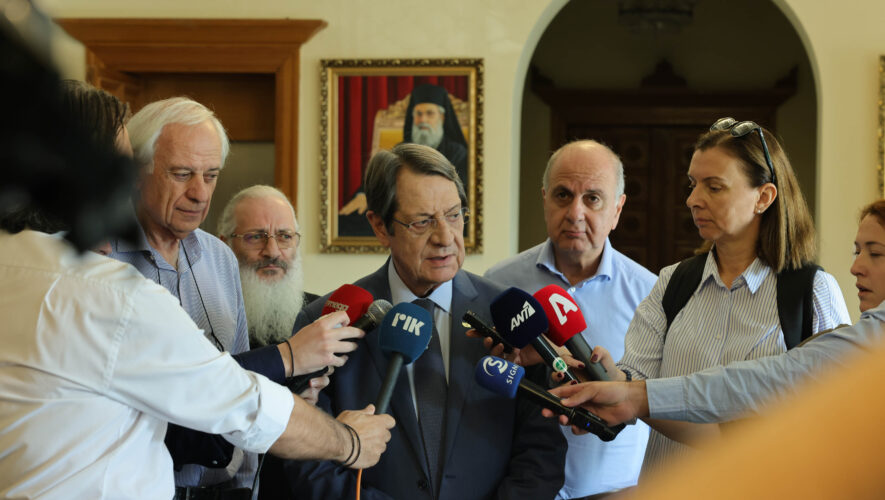 Πρόεδρος Αναστασιάδης μετά την επίσκεψη στον Αρχιεπίσκοπο Χρυσόστομο Με ρώτησε αν υπάρχει κάποια προοπτική για το Κυπριακό