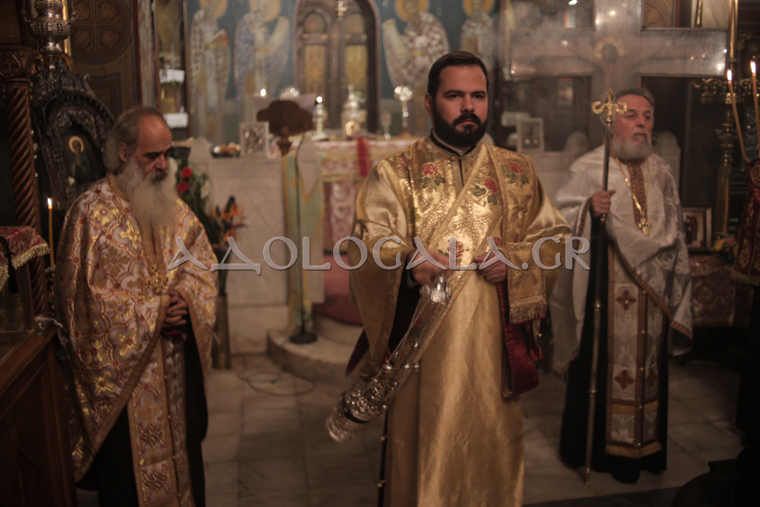 Ο Εσπερινός του Αγίου Αποστόλου Ανδρέα του Πρωτόκλητου στο Γηροκομείο των Αθηνών (Φωτορεπορτάζ) 
