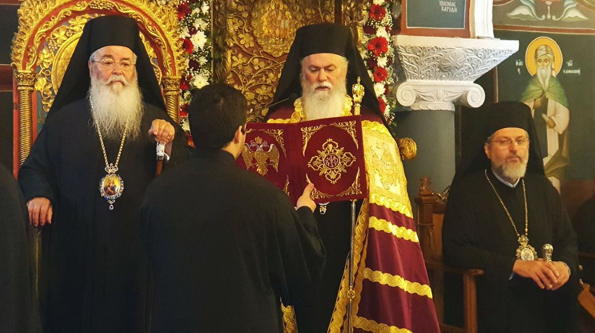 mitropolitikos_ieros_naos_eisodia_theotokou_rethymno_kriti_eidiseis_nea_adologala (2)