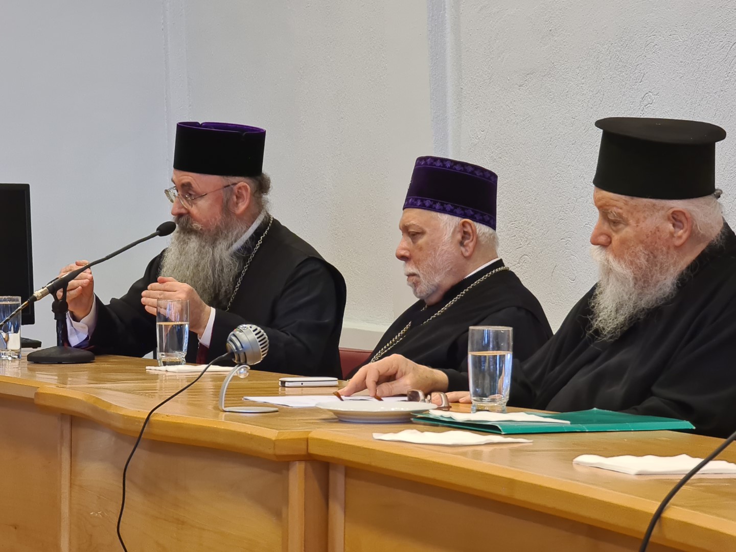 mitropolitis-estonias-stefanos-edessa-ieratiki-synaxi-eidiseis-nea-ellada-adologala (2)