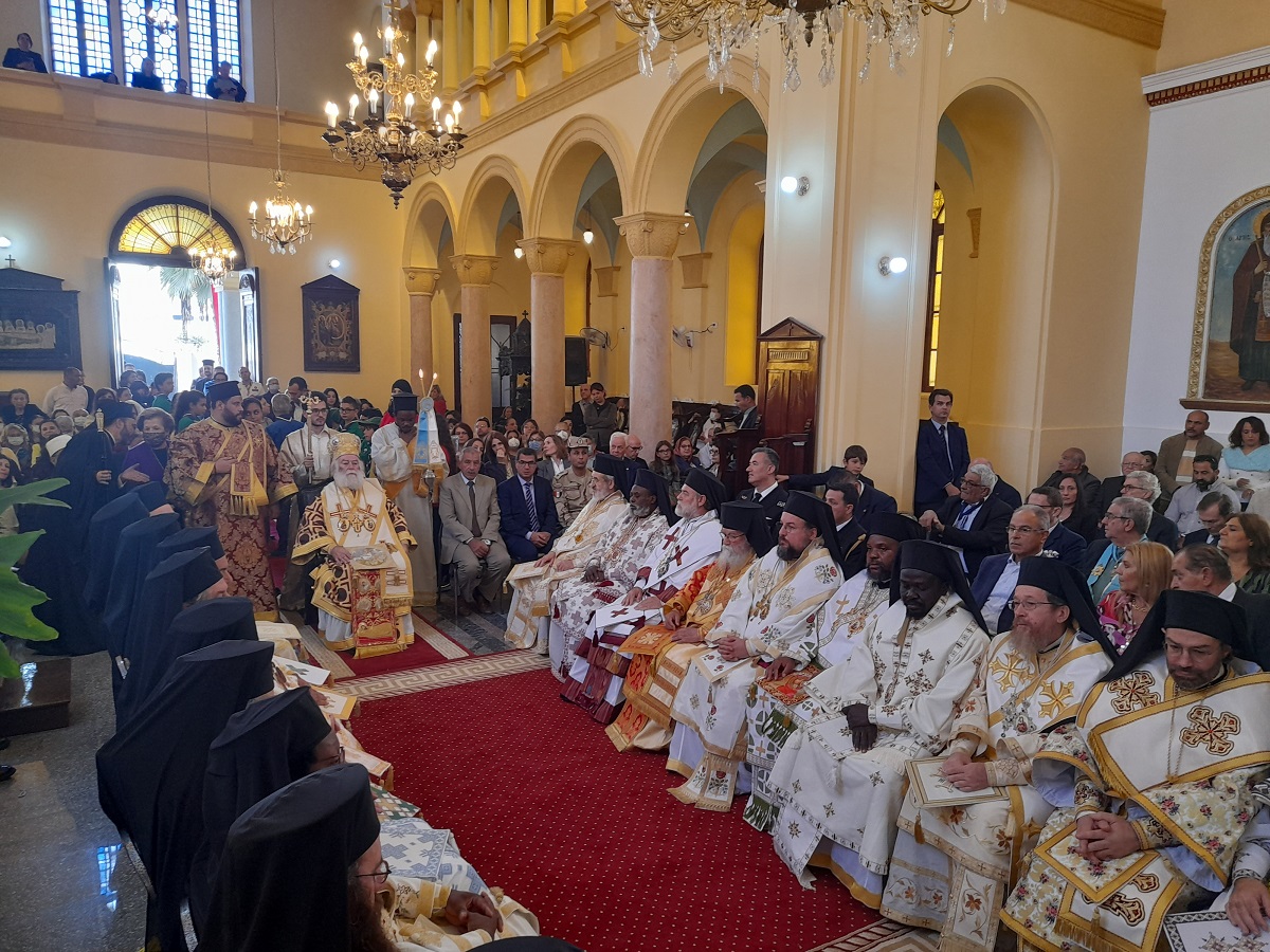 Θυρανοίξια Κοινοτικού Ναού Αγίας Αικατερίνης Σουέζ από τον Πατριάρχη Αλεξανδρείας Θεόδωρο 