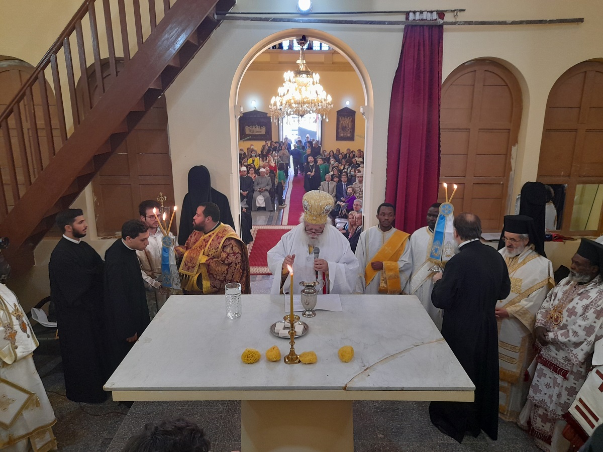 Θυρανοίξια Κοινοτικού Ναού Αγίας Αικατερίνης Σουέζ από τον Πατριάρχη Αλεξανδρείας Θεόδωρο 