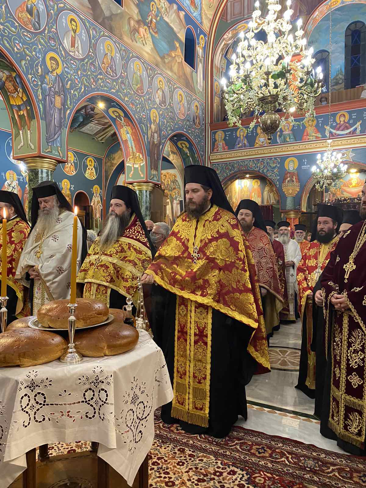 Πολυαρχιερατικός Εσπερινός Αγίου Γεωργίου Νεαπολίτου, Πολιούχου της Ι.Μ. Νέας Ιωνίας παρουσία του Αρχιεπισκόπου Αθηνών