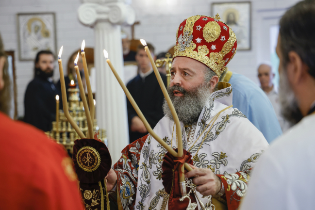 Πρώτη χειροτονία κληρικού Ουκρανικής καταγωγής από τον Αρχιεπίσκοπο Αυστραλίας Μακάριο (1)