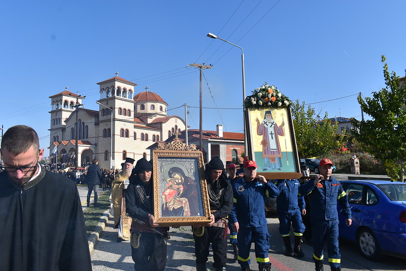 Το Άργος Ορεστικό τίμησε τον συμπροστάτη του Άγιο Νεκτάριο τον Θαυματουργό
