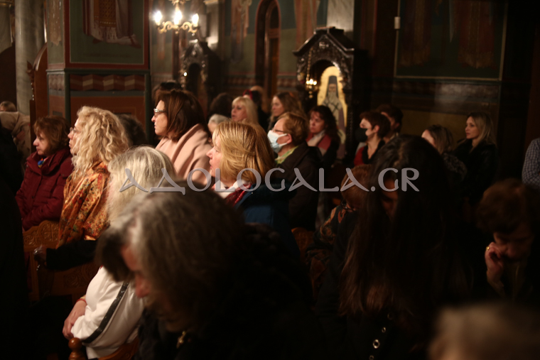 ΦΩΤΟΡΕΠΟΡΤΑΖ: Η εορτή των Χριστουγέννων στο Γηροκομείο Αθηνών