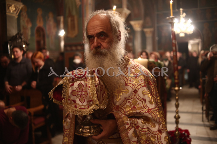 ΦΩΤΟΡΕΠΟΡΤΑΖ: Η εορτή των Χριστουγέννων στο Γηροκομείο Αθηνών
