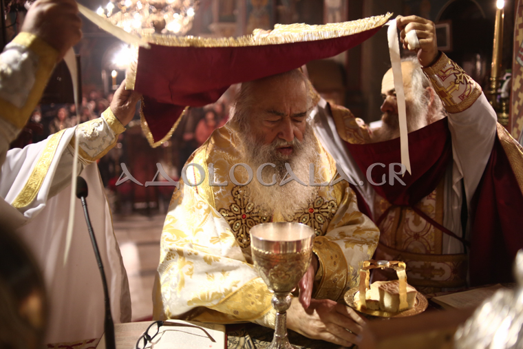 ΦΩΤΟΡΕΠΟΡΤΑΖ: Η εορτή των Χριστουγέννων στο Γηροκομείο Αθηνών