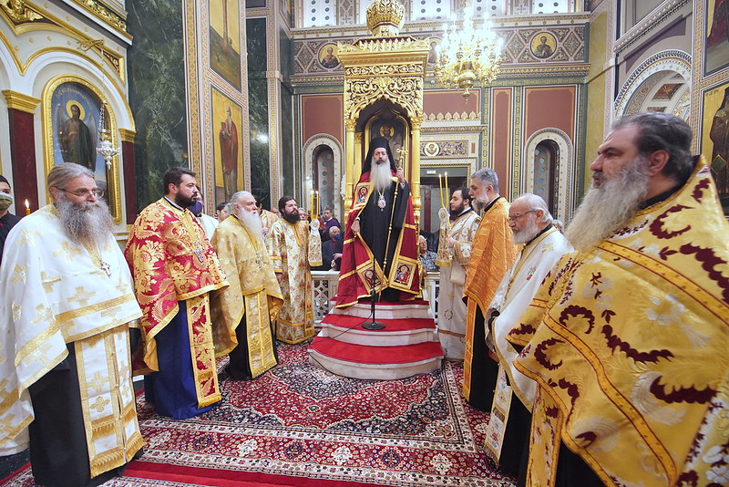 agios_spyridonas_peiraia_agios_spyridon_eorti_esperinos_poliouxos_peiraia_2022_eidiseis_simera_polyarxieratikos_ (1)