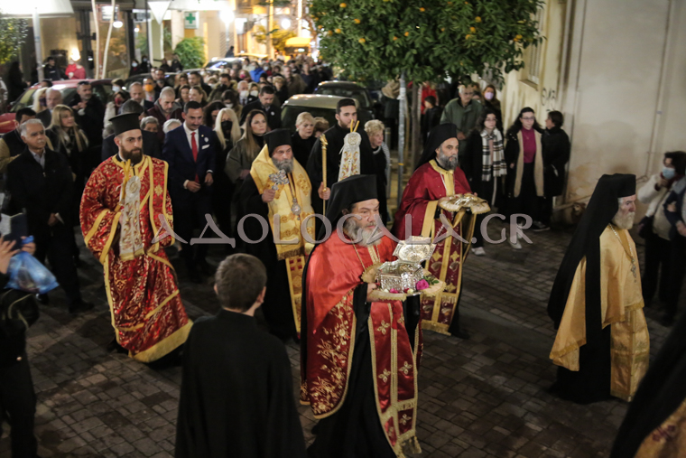 Μεθέορτος Εσπερινός & Ιερά Λιτάνευση της προστάτιδας του Πυροβολικού, Αγίας Βαρβάρας στη Δάφνη