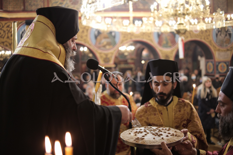 Μεθέορτος Εσπερινός & Ιερά Λιτάνευση της προστάτιδας του Πυροβολικού, Αγίας Βαρβάρας στη Δάφνη