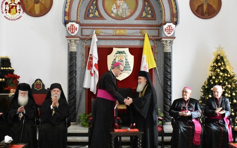 Επίσκεψη της Αγιοταφικής Αδελφότητας στις Εκκλησίες των Ιεροσολύμων για την εορτή των Χριστουγέννων