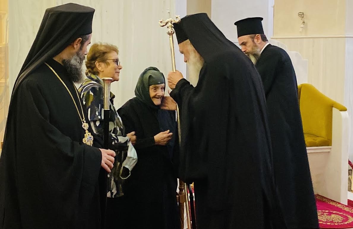 Ο Αρχιεπίσκοπος Ιερώνυμος στο Ιερό Ησυχαστήριο του Αγίου Πορφυρίου στο Μήλεσι