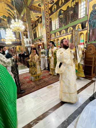 Δισαρχιερατική Θεία Λειτουργία και τριετές Μνημόσυνο Μητροπολίτη Νέας Ιωνίας κυρού Κωνσταντίνου