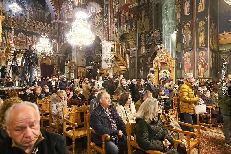 Ιεράς Ακολουθίας του Επιταφίου του Οσίου Βησσαρίωνος