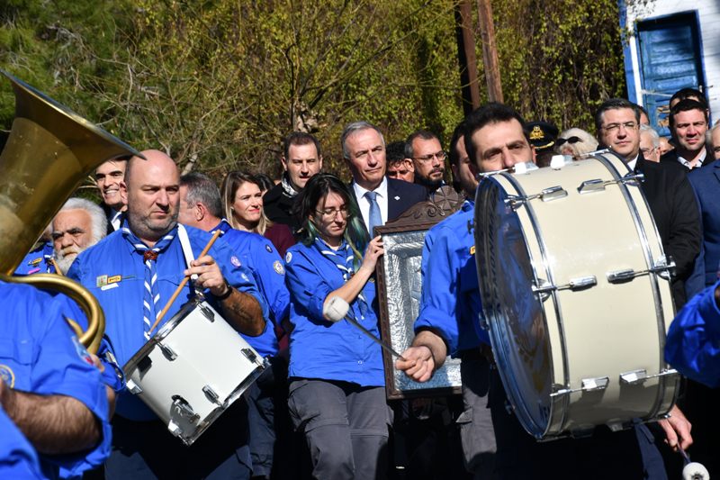 Καλαφάτης «Ημέρα αισιοδοξίας και αυτοπεποίθησης για μια Ελλάδα φωτεινή και περήφανη».