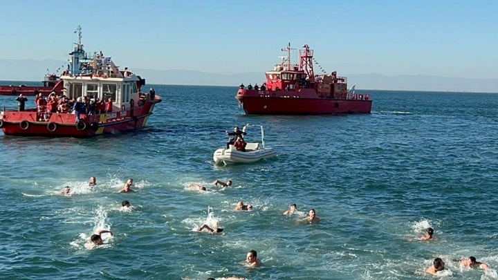 Με λαμπρότητα εορτάστηκαν τα Θεοφάνια σε όλη τη χώρα