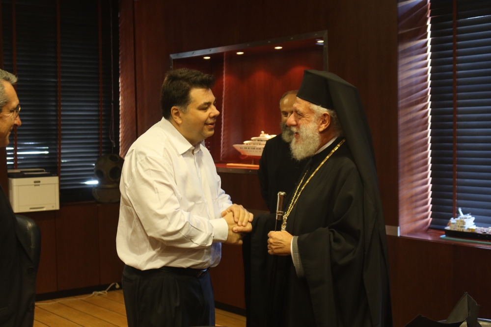 Με τον Πρέσβη των ΗΠΑ στην Ελλάδα, Γιώργο Τσούνη συναντήθηκε ο Μητροπολίτης Σύρου Δωρόθεος