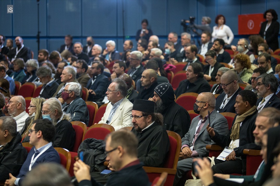 Ξεκίνησε το Διεθνές Θεολογικό Συνέδριο για την Ορθόδοξη Ιεραποστολή στον Βόλο
