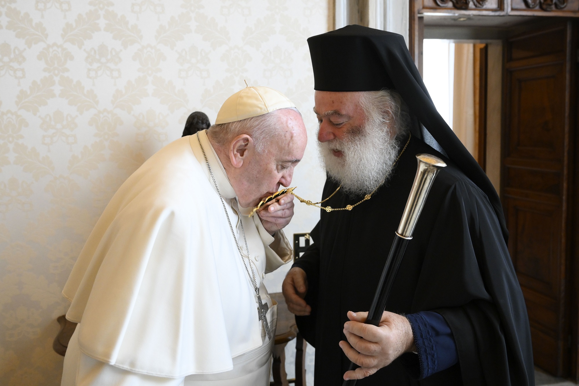 Συνάντηση της Α.Θ.Μ. του Πατριάρχη Αλεξανδρείας κ.κ. Θεόδωρου με τον Πάπα Ρώμης Φραγκίσκο 