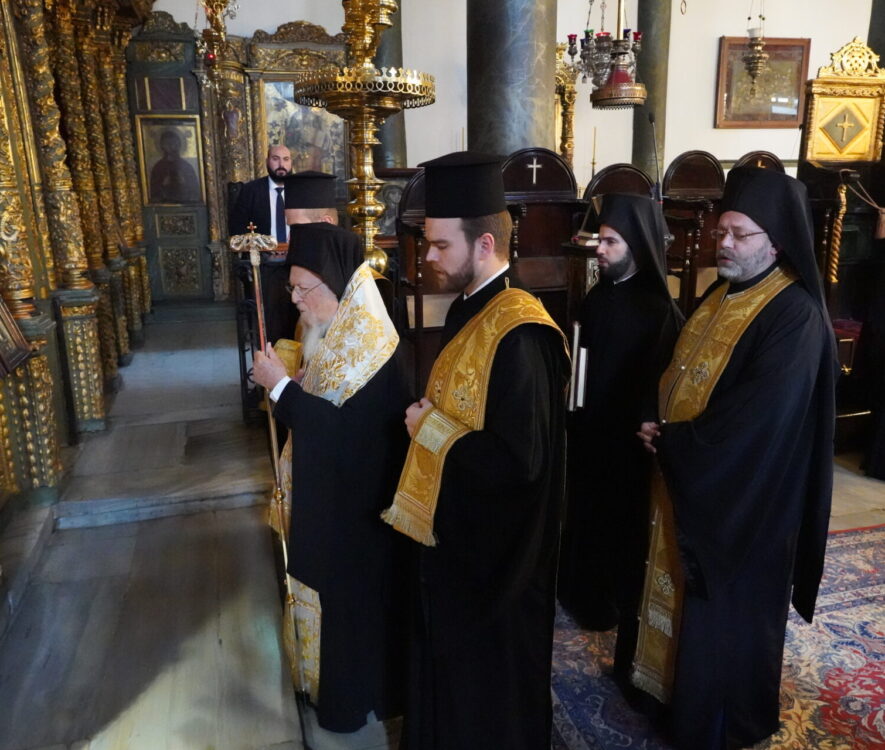 Τριάσαγιο για την ανάπαυση της ψυχής του πρώην Ιεροσολύμων Ειρηναίου τέλεσε ο Οικουμενικός Πατριάρχης