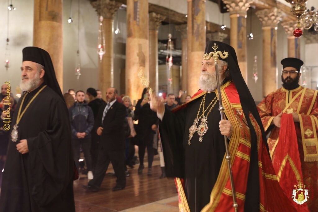Χριστουγεννιάτικη Θεία Λειτουργία στους Αγίους Τόπους 