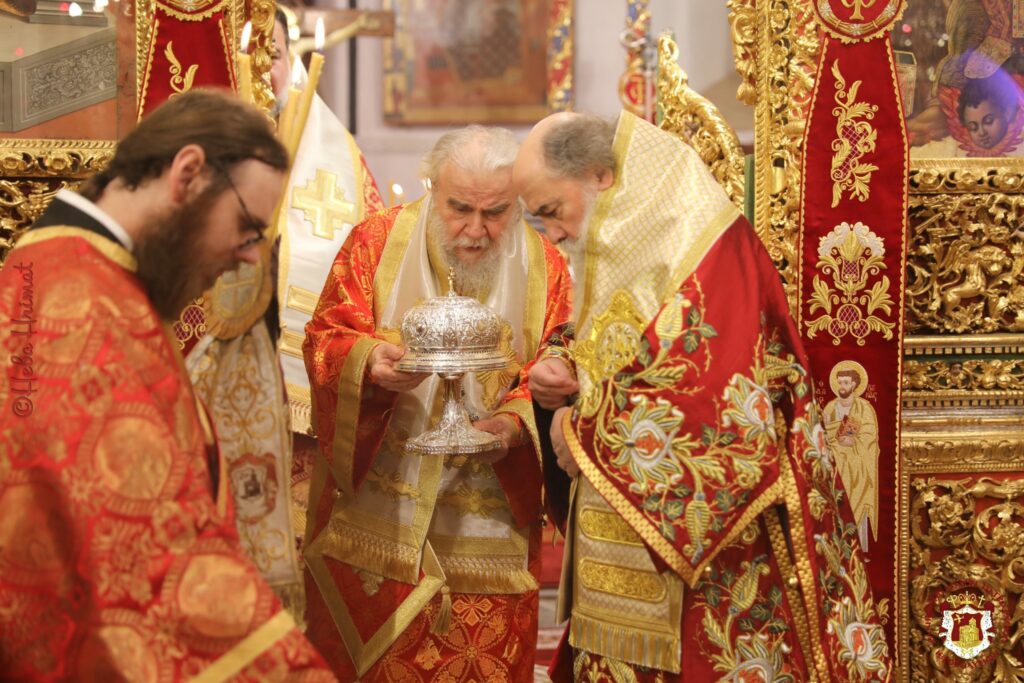 Χριστουγεννιάτικη Θεία Λειτουργία στους Αγίους Τόπους 