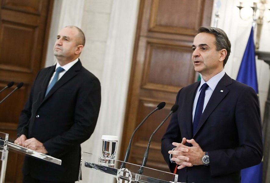 πρωθυπουργός, Κυριάκος Μητσοτάκης, στις κοινές δηλώσεις του με τον πρόεδρο της Βουλγαρίας, Ρούμεν Ράντεφ