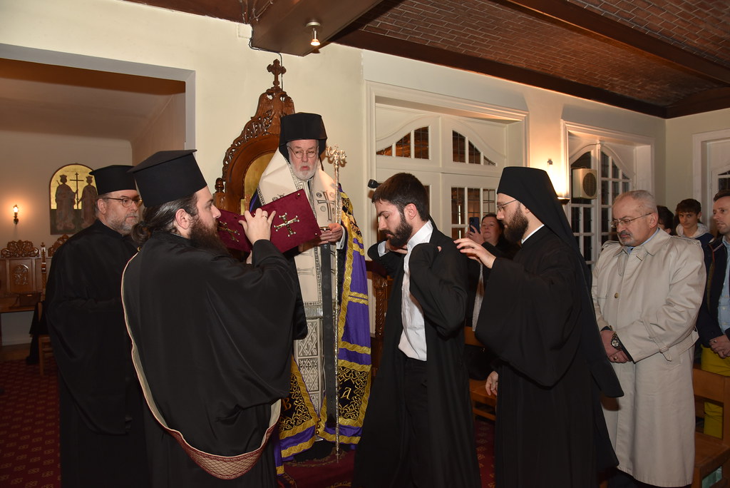 Μοναχική κουρά στο Επισκοπικό Παρεκκλήσιο της Ιεράς Μητροπόλεως Βελγίου