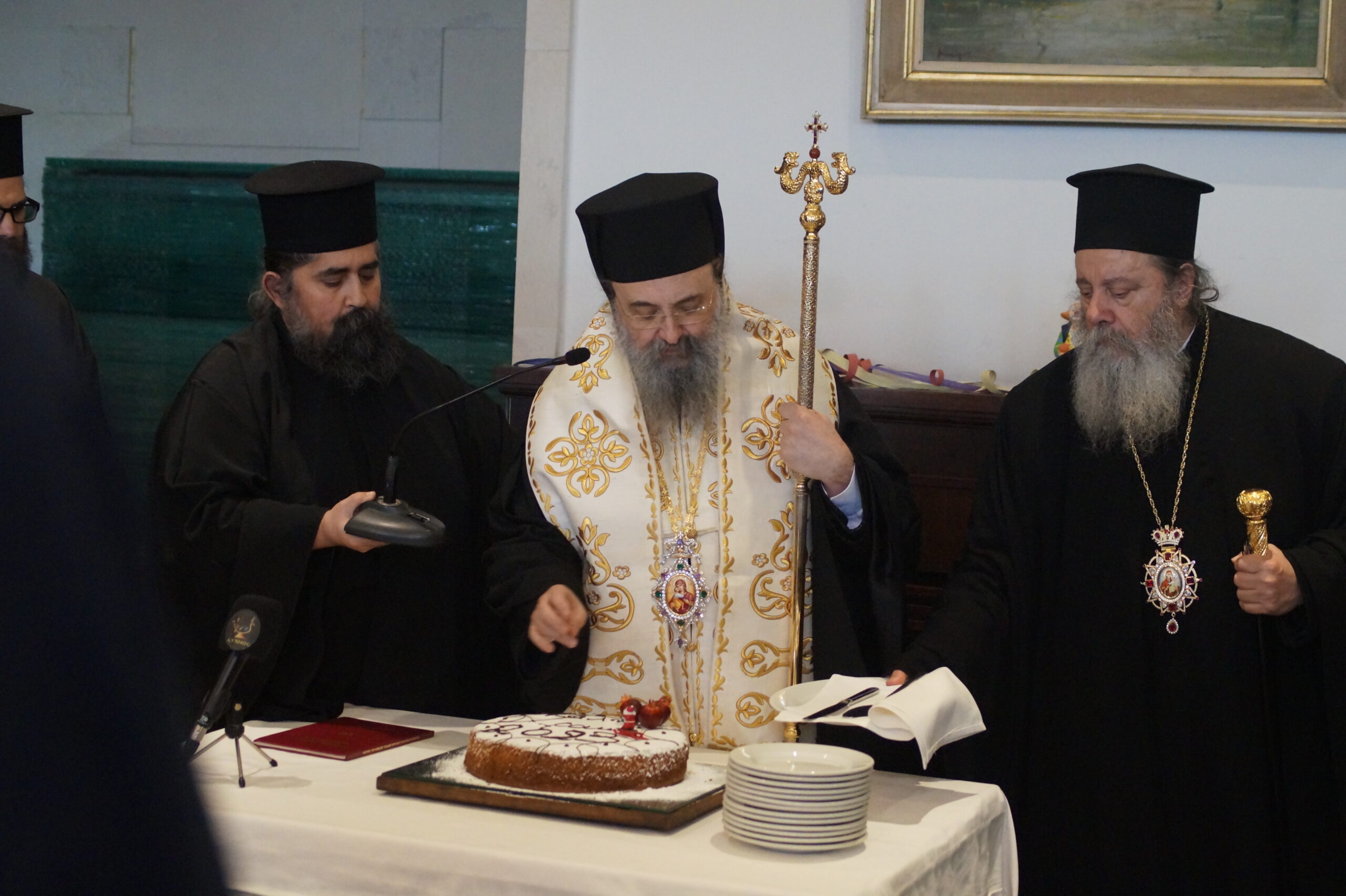 Σε κλίμα αγάπης και ενότητος, ευλογήθηκε Βασιλόπιτα του Συλλόγου των εν Πάτραις Αρκάδων 