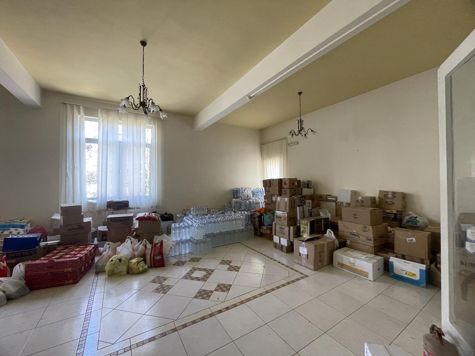 Ι. Αρχιεπισκοπή Κρήτης Oλοκληρώθηκε η δράση συλλογής ανθρωπιστικής βοήθειας για την Τουρκία και την Συρία