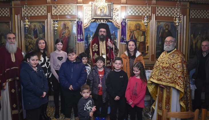 Σε εκκλησιασμούς σχολείων ο Μητροπολίτης Καστορίας Καλλίνικος