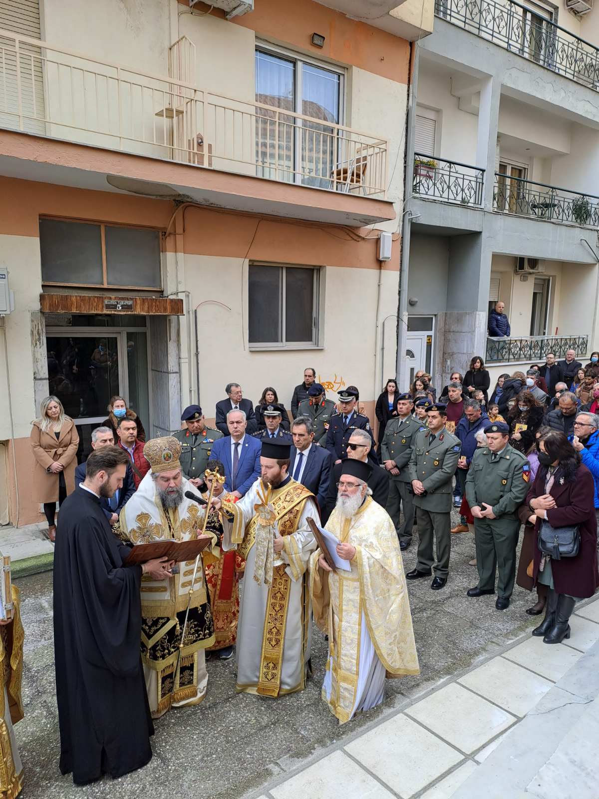 Σερρών Θεολόγος «Ποτέ ξανά!...»