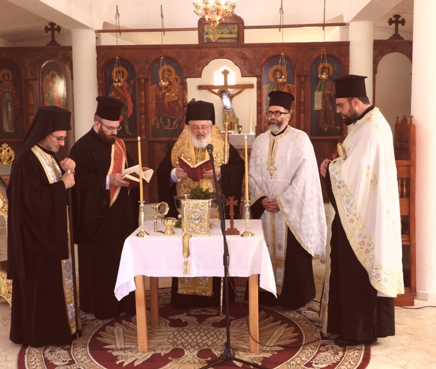 Στα Θυρανοίξια του Ιερού Ναού στο Στρατόπεδο «Χατζηπεντή» ο Μητροπολίτης Διδυμοτείχου Δαμασκηνός