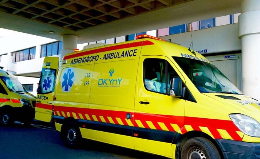 Στο νοσοκομείο 23χρονη μετά από σύγκρουση οχημάτων