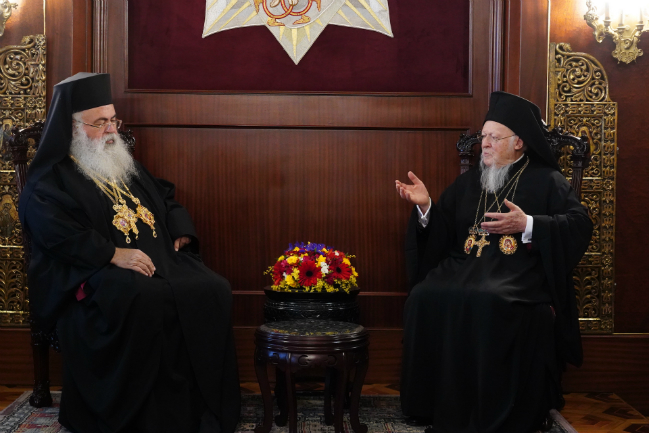 Τετ-α-Τετ Αρχιεπισκόπου Κύπρου Γεωργίου και Οικουμενικού Πατριάρχη στο Φανάρι