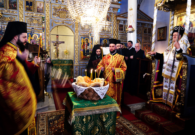 O Οικουμενικός Πατριάρχης στην ιδιαίτερη πατρίδα του, την Ίμβρο για το Πάσχα