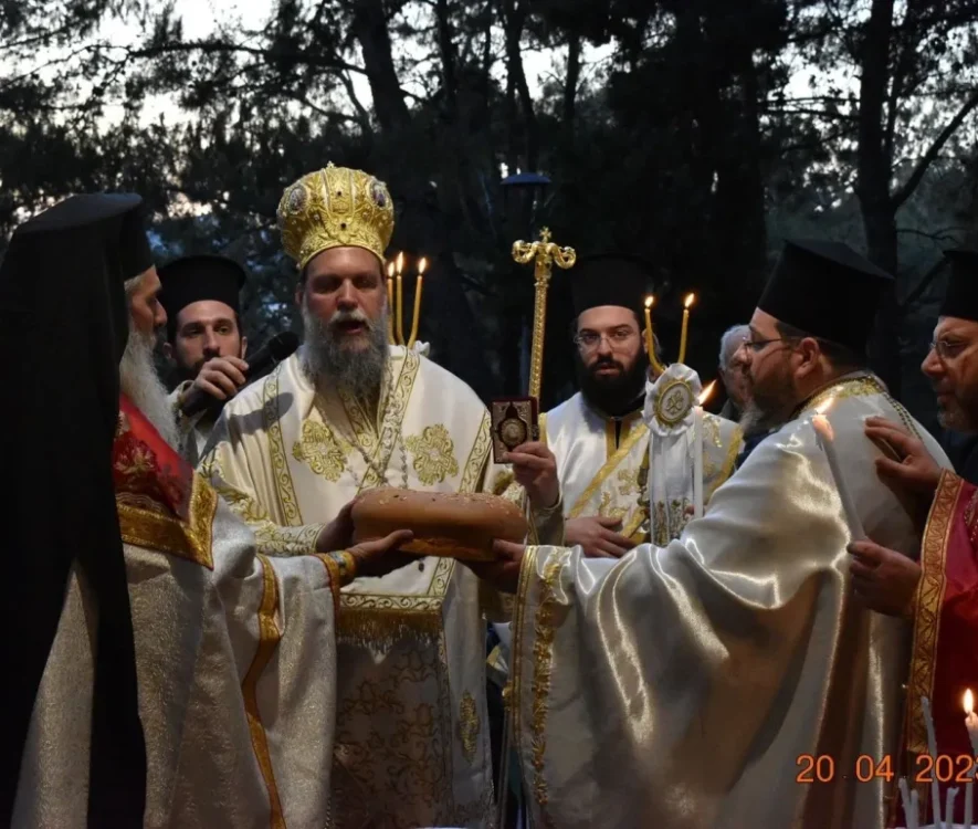 Μητρόπολη Νέας Ιωνίας Η εορτή της Ζωοδόχου Πηγής στη Νέα Φιλαδελφεία και την Καλογραίζα