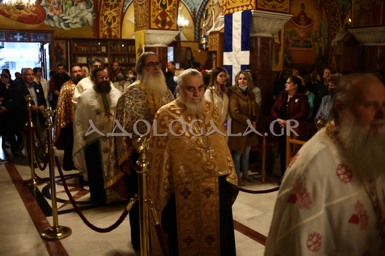 Ο Λαρίσης Ιερώνυμος στην Αγία Ειρήνη Γαλατσίου (Φωτορεπορτάζ)