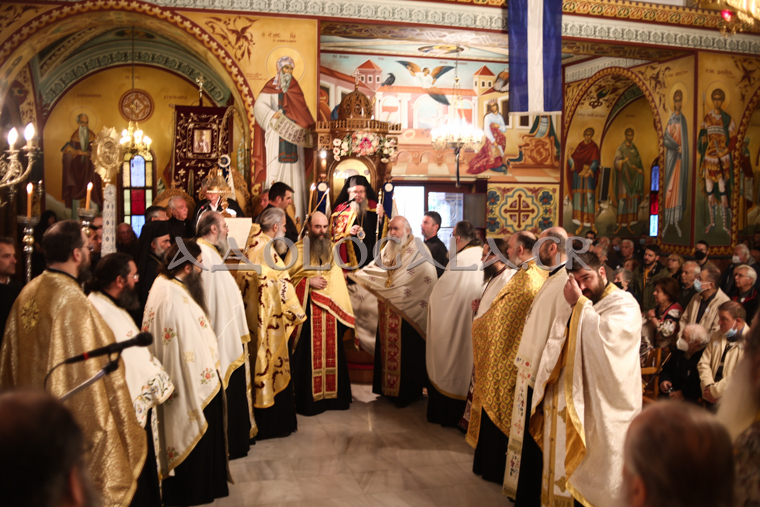 Ο Λαρίσης Ιερώνυμος στην Αγία Ειρήνη Γαλατσίου (Φωτορεπορτάζ)