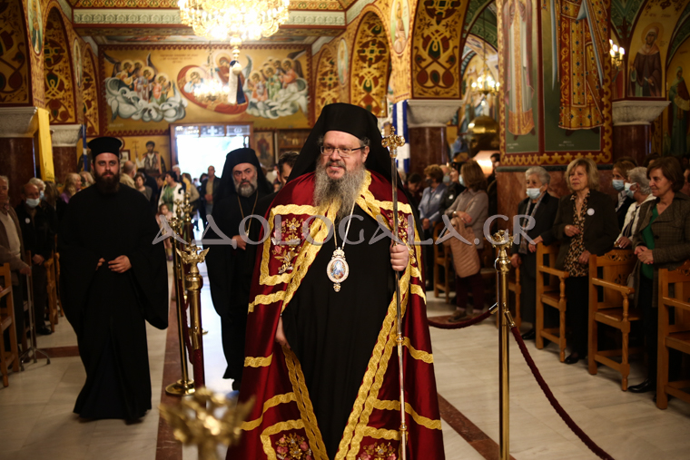 Ο Λαρίσης Ιερώνυμος στην Αγία Ειρήνη Γαλατσίου (Φωτορεπορτάζ)