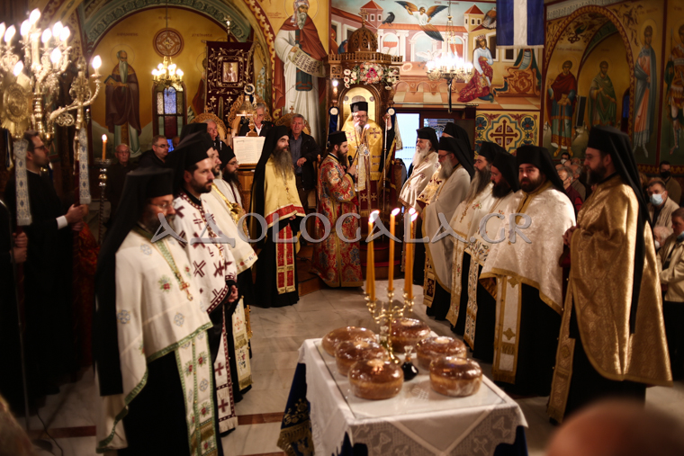 Ο Λαρίσης Ιερώνυμος στην Αγία Ειρήνη Γαλατσίου (Φωτορεπορτάζ)