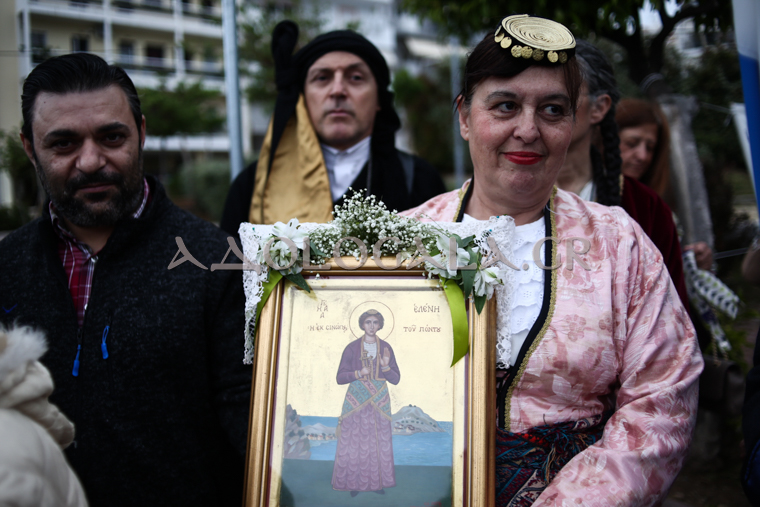 Αθήνα: Την Τίμια Κάρα της Αγίας Νεομάρτυρος Ελένης υποδέχθηκε η Αγία Μαύρα Ηλιουπόλεως (Φωτορεπορτάζ)