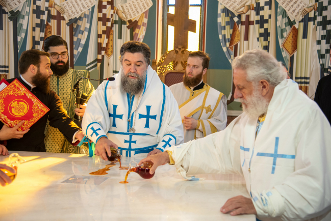 Εγκαίνια Ιερού Ναού Αγίου Βασιλείου στον Λευκώνα Σερρών από τον Μητροπολίτη Θεολόγο 