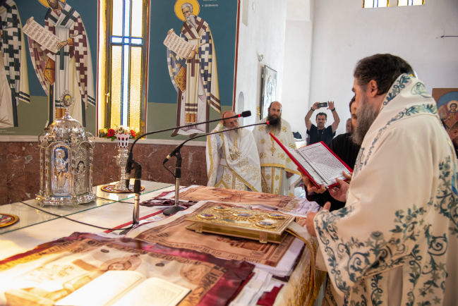 Εγκαίνια Ιερού Ναού Αγίου Βασιλείου στον Λευκώνα Σερρών από τον Μητροπολίτη Θεολόγο 